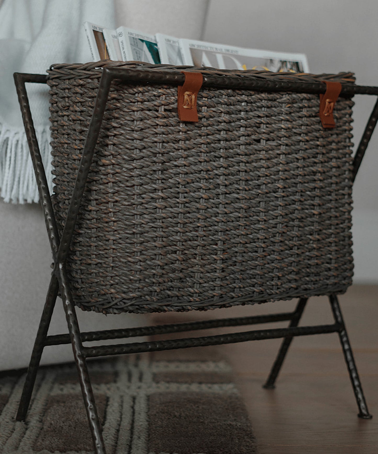 Hemley Magazine Rack, Gray