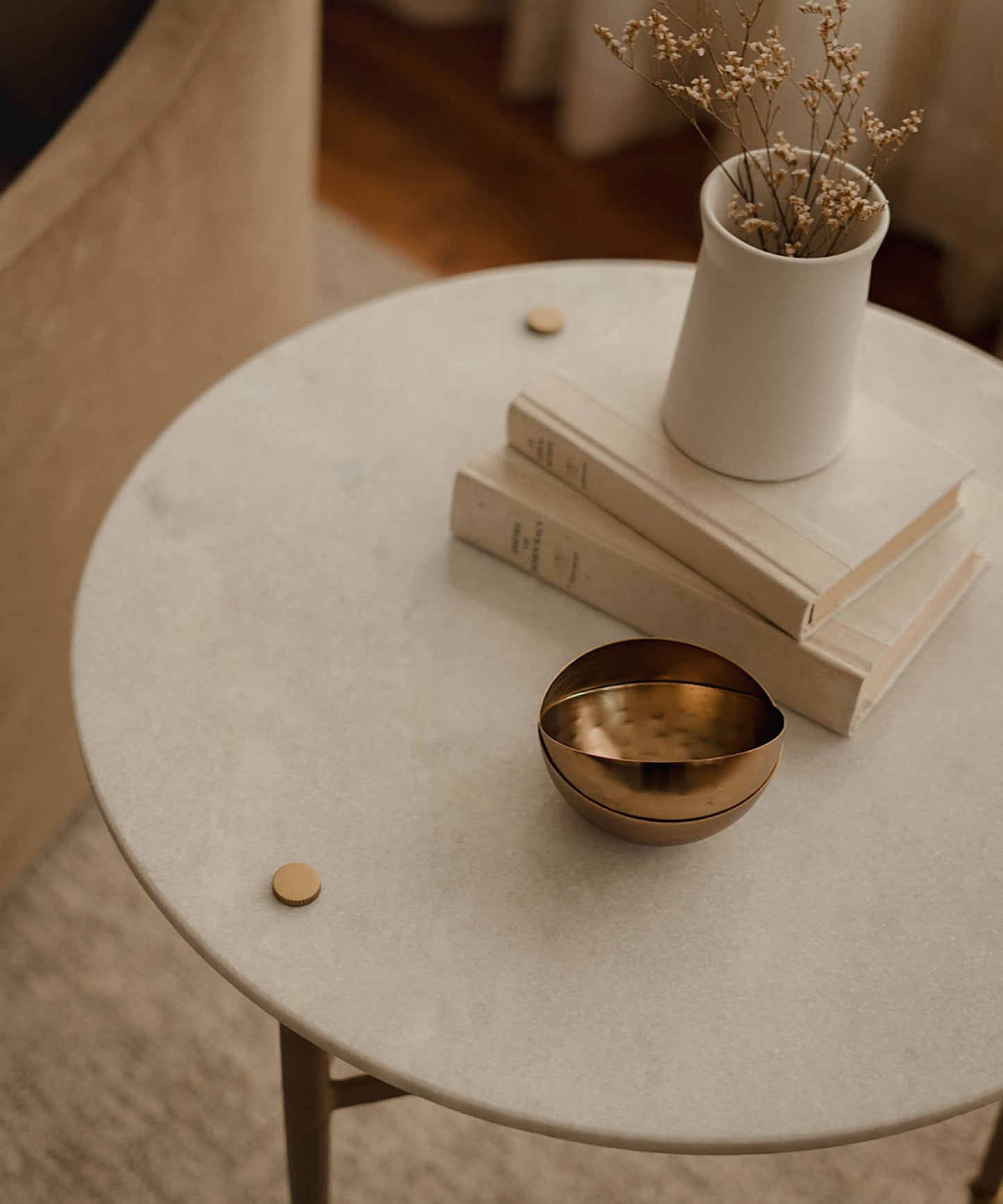 Soft Curve Vase - Stephenson House