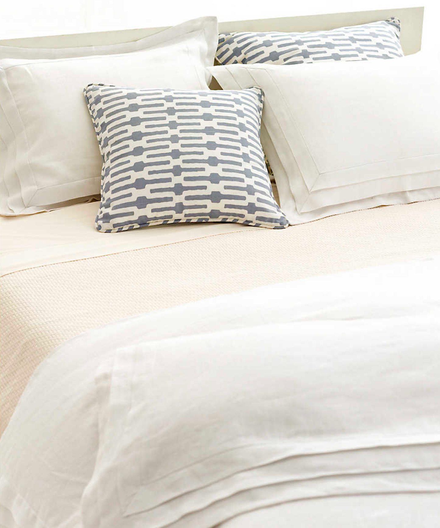 Interlaken Ivory Matelassé, Coverlet