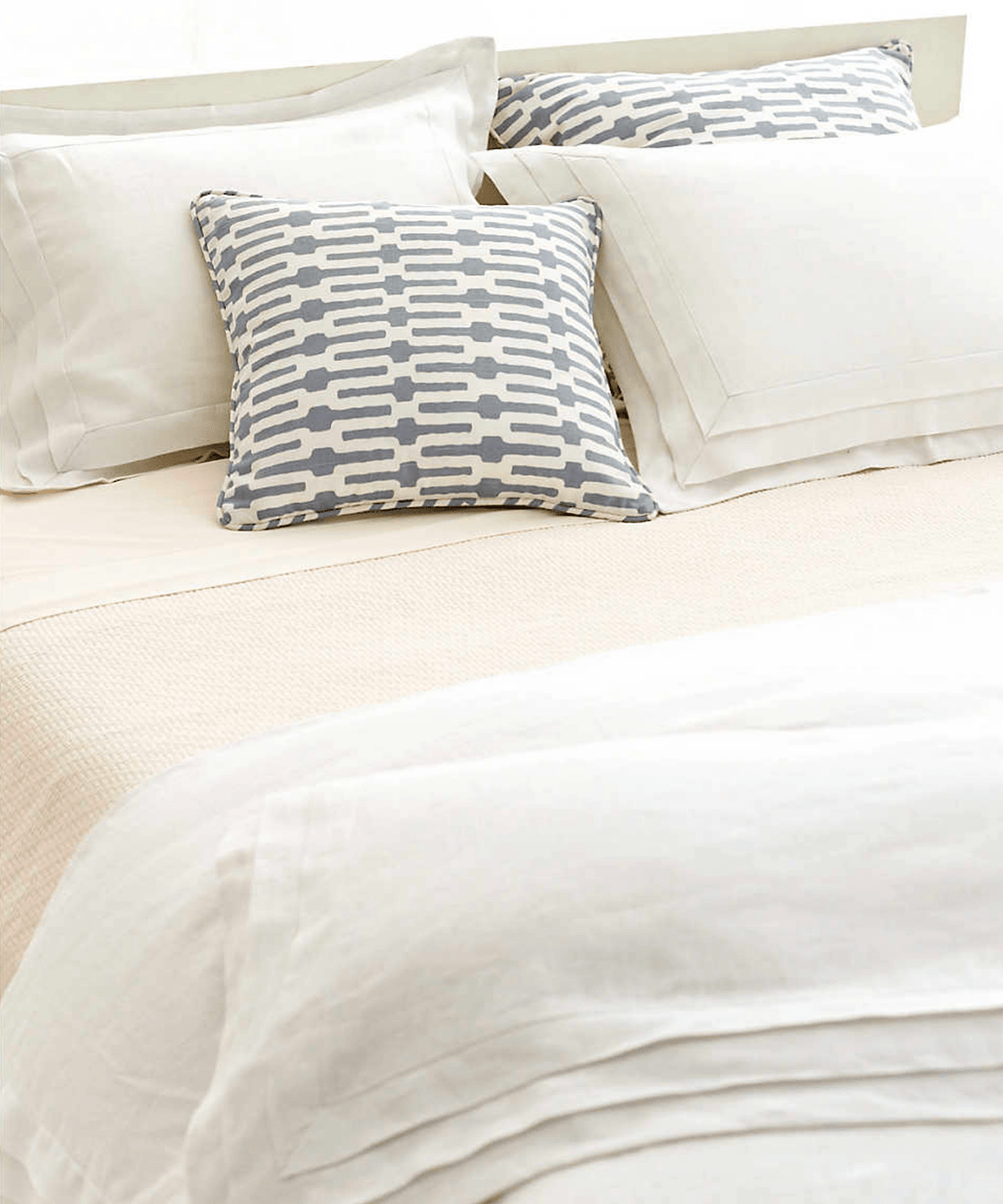 Interlaken Ivory Matelassé, Coverlet - Stephenson House