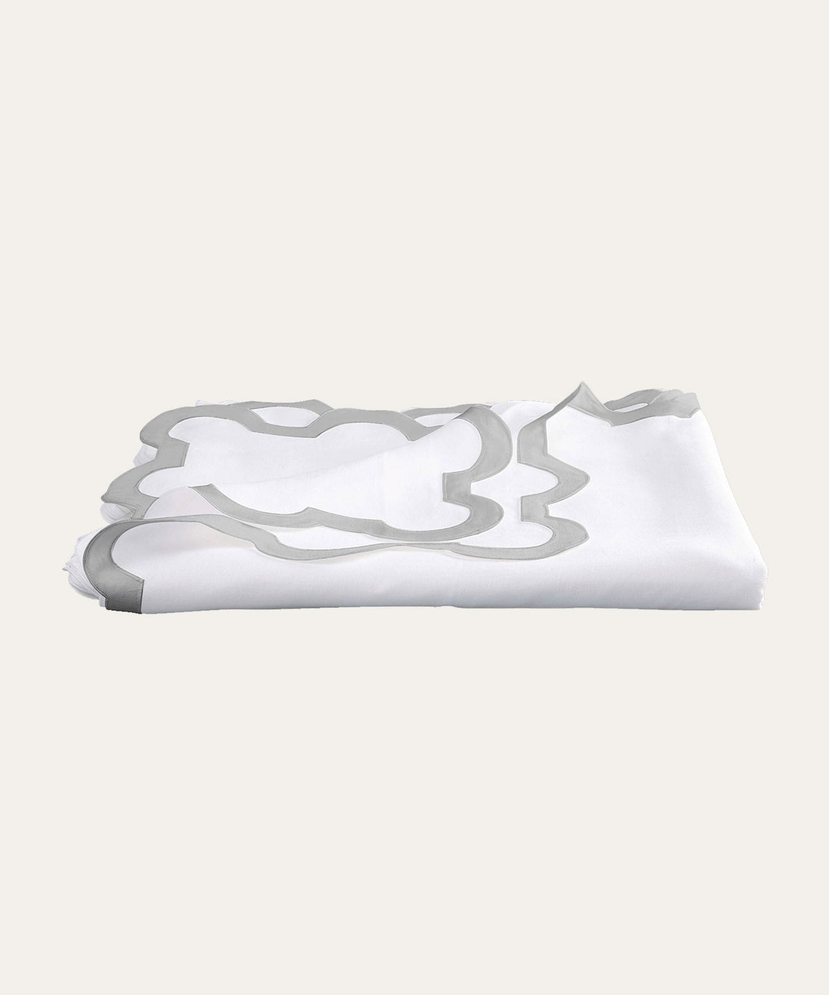 Mirasol Tablecloth Silver - Stephenson House