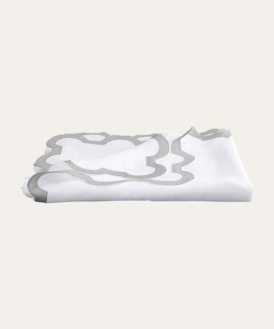 Mirasol Tablecloth Silver - Stephenson House